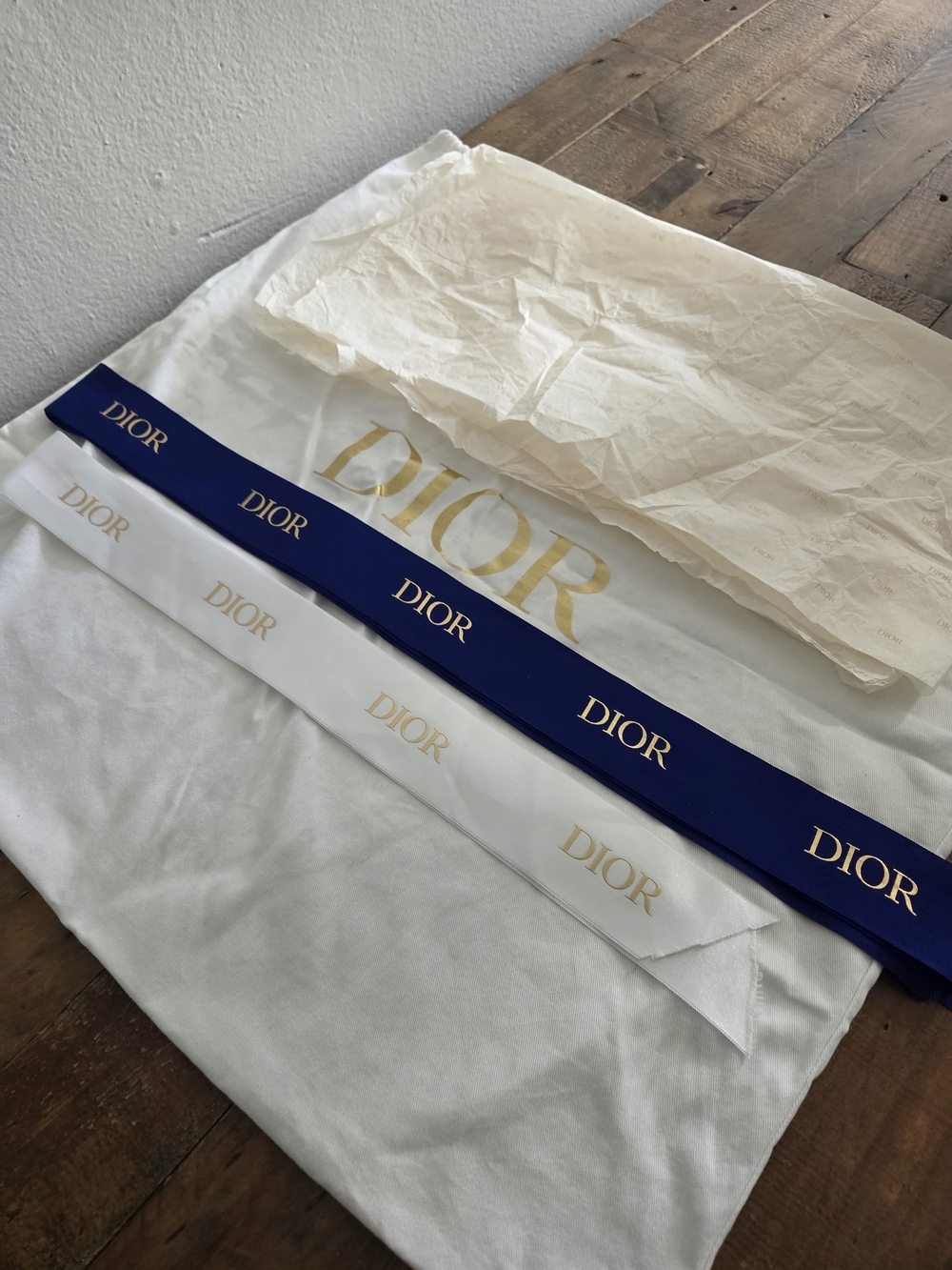 Dior - Picture 8 of 10